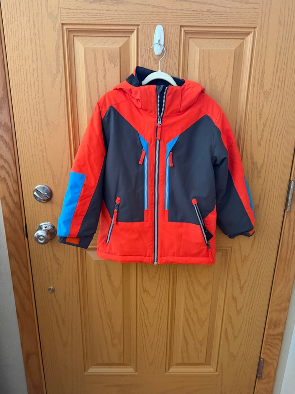Boulder Gear Kids Hooded Red & Gray Insulated Puffer Jacket w/Blue Accents NWT